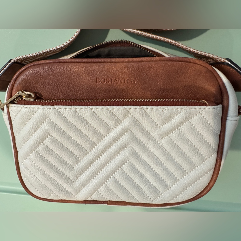 Crossbody Quilted Cream and Brown Bag‎ Adjustable Strap - Picture 3 of 7